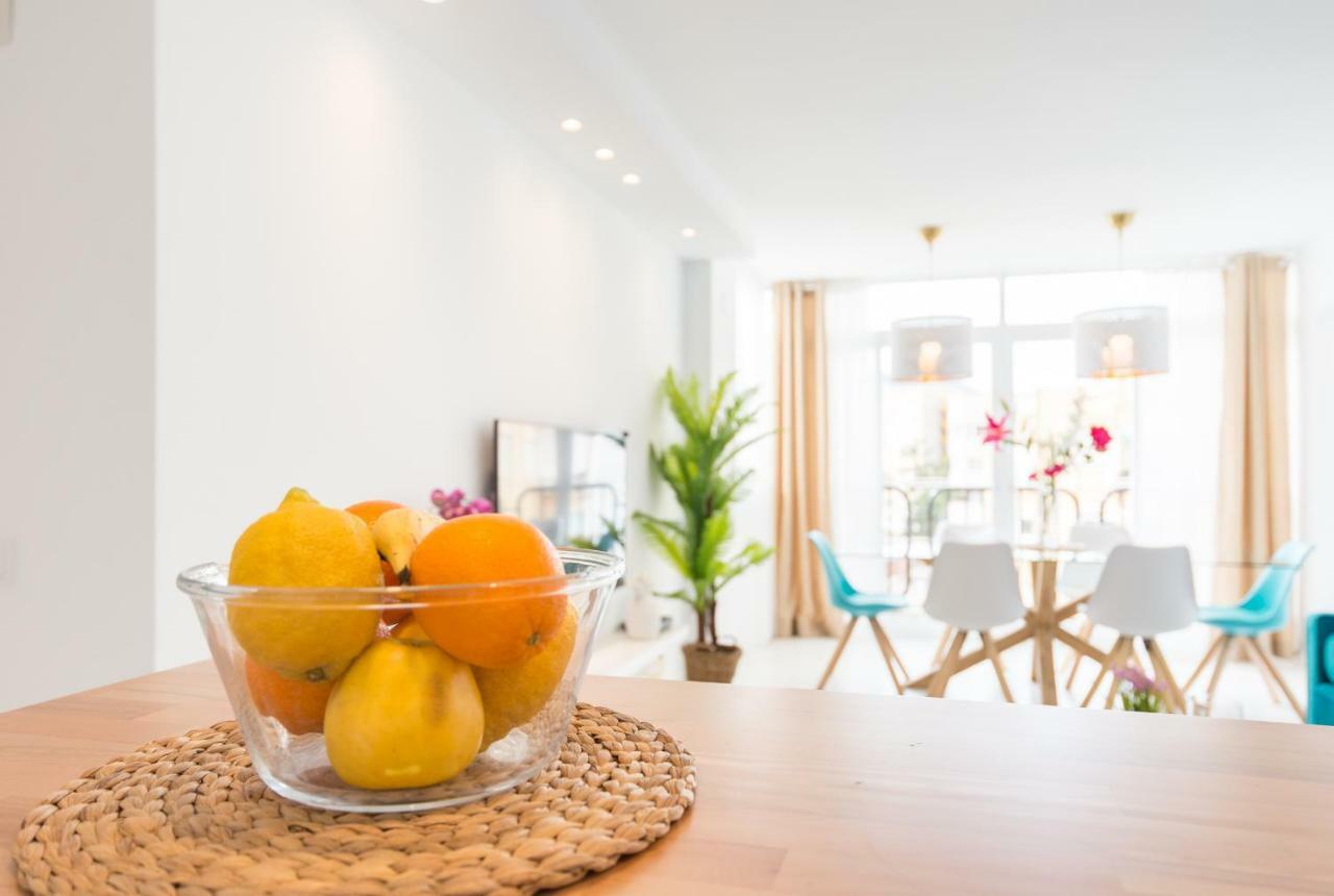 Stunning Spacious City Apartment With Free Parking Málaga Exterior foto
